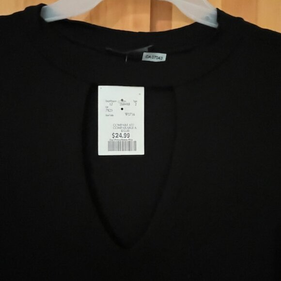 Little summery black dress. - Picture 2 of 6